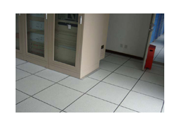 Laminated floor